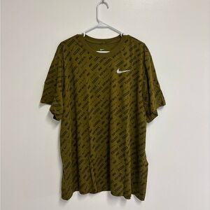 Mens Nike Tee | Size XXL